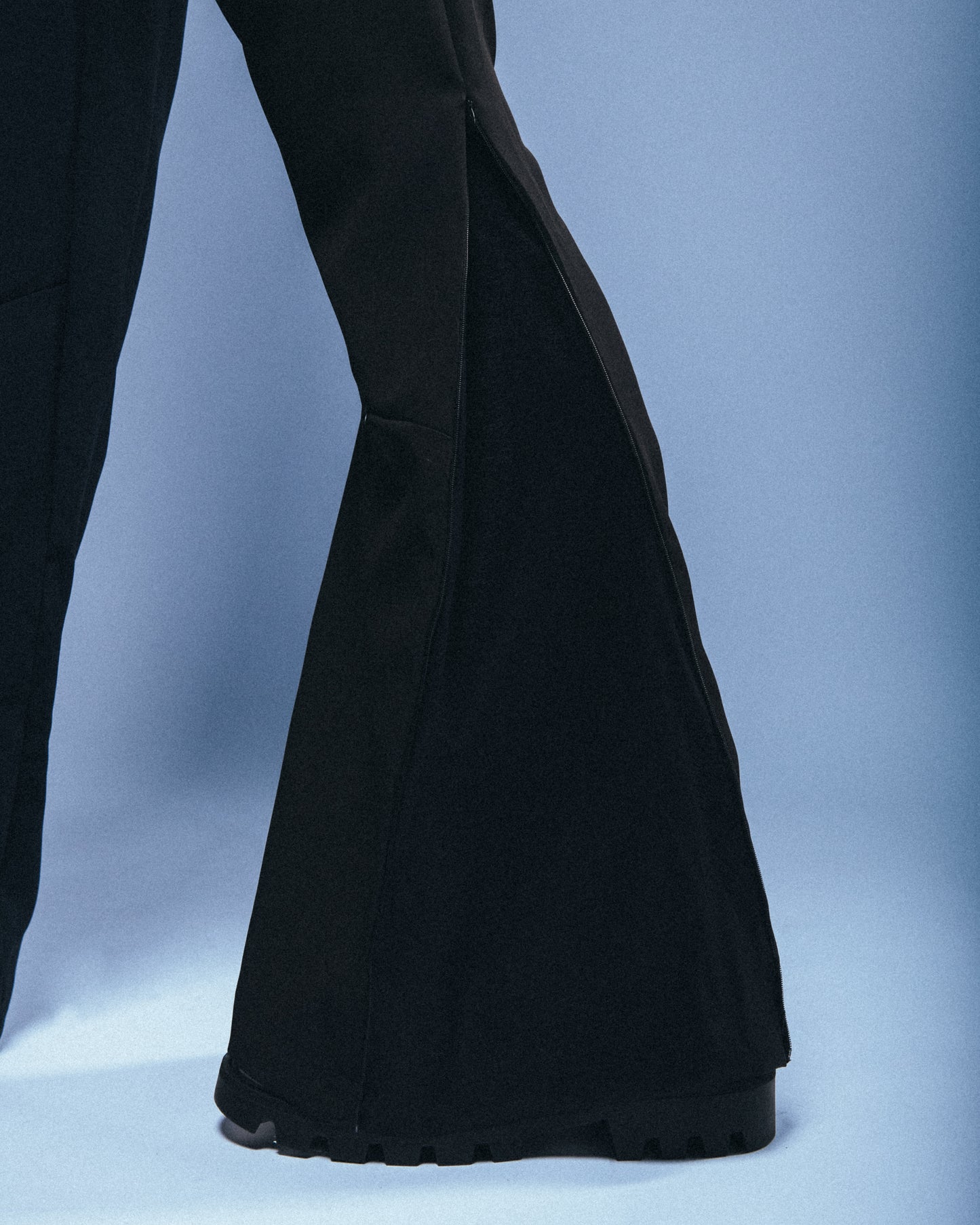 AXEL PANTS