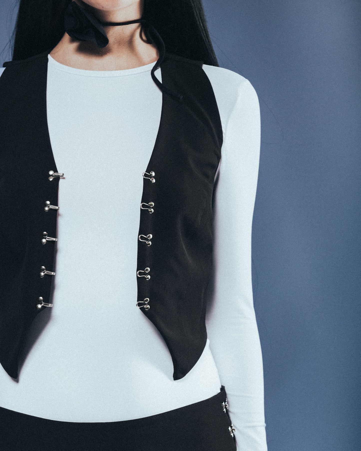 ARLO VEST